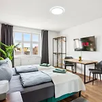 Larooms - Np24 - 2 - 4 Betten - Waschmaschine - Parkplatz - Balkon مرسيبورغ