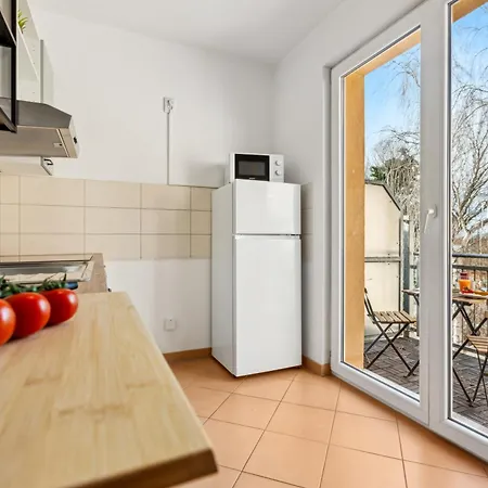 Larooms - Nulandt#4, Zentrale Lage, Tolle Anbindung Apartmán