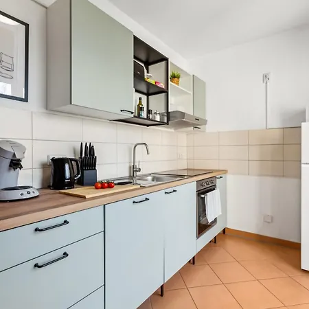 Larooms - Nulandt#4, Zentrale Lage, Tolle Anbindung Apartmán