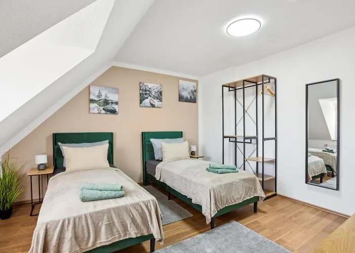 Larooms - Np24 - 2 - 4 Betten - Waschmaschine - Parkplatz - Balkon Apartmán