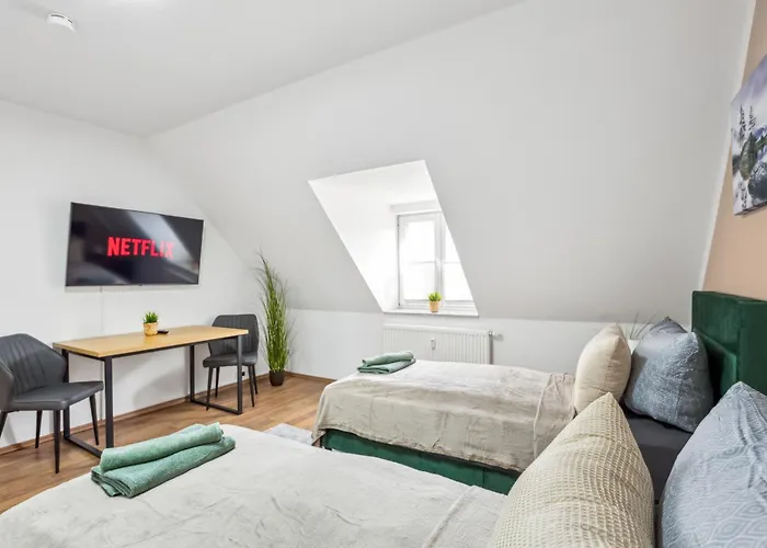 Larooms - Np24 - 2 - 4 Betten - Waschmaschine - Parkplatz - Balkon *